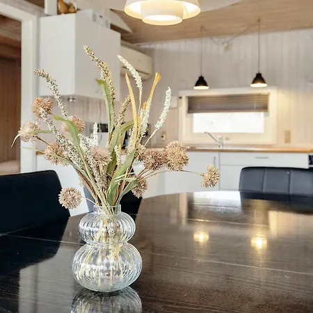 Holiday home Lxiv